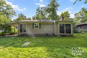 2757 Cascade Springs Dr SE, Grand Rapids, MI 49546 - Photo 27