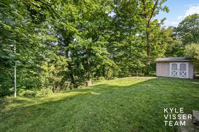 2757 Cascade Springs Drive SE, Grand Rapids, MI 49546 - Photo 31