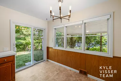 2757 Cascade Springs Drive SE, Grand Rapids, MI 49546 - Photo 13