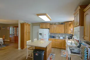 23803 Evan St, Cassopolis, MI 49031 - Photo 3