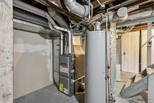 509 Diamond Ave SE, Grand Rapids, MI 49506 - Photo 33