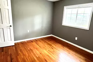 415 Riverside Dr, Watervliet, MI 49098 - Photo 23