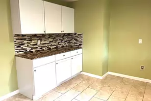 415 Riverside Dr, Watervliet, MI 49098 - Photo 11