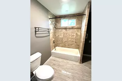 415 Riverside Drive, Watervliet, MI 49098 - Photo 19