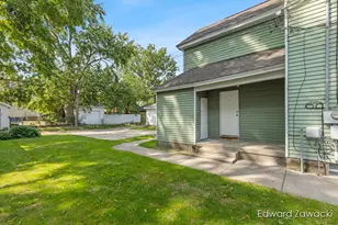 1027 Jennette Ave NW, Grand Rapids, MI 49504 - Photo 43