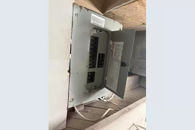 20847 Hollywood Street, Harper Woods, MI 48225 - Photo 21