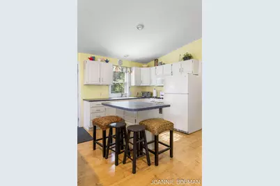 8286 W Pine Grove Beach Drive, Baldwin, MI 49304 - Photo 11