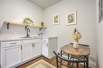 415 W Walnut Street, Kalamazoo, MI 49007 - Photo 5