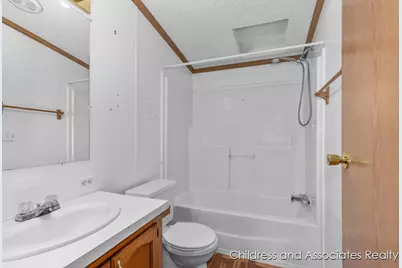 785 Pinecreek, Middleville, MI 49333 - Photo 15