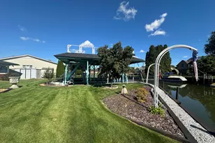 38176 Villa Mar St, Harrison Township, MI 48045 - Photo 7