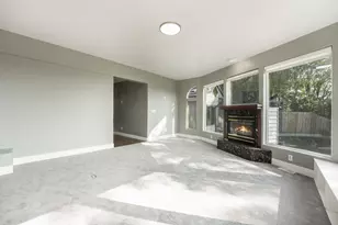729 Fairview Ave NE, Grand Rapids, MI 49503 - Photo 7