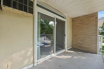 4921 Crooks Road #M-10, Royal Oak, MI 48073 - Photo 15