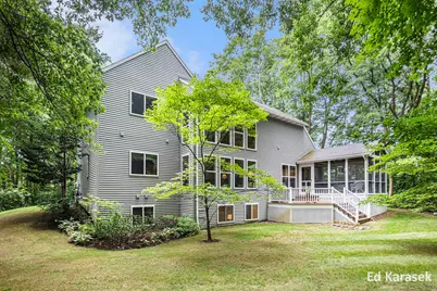 6127 Kings Way #2, Saugatuck, MI 49453 - Photo 31