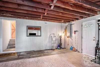 100 Colrain Street SW, Grand Rapids, MI 49548 - Photo 17