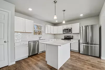 1005 Cedarwood Drive, Greenville, MI 48838 - Photo 7