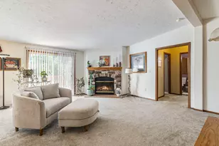 6500 Van Dam Ave, Hudsonville, MI 49426 - Photo 9