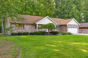 4321 Parker Rd, Fort Gratiot, MI 48059 - Photo 5