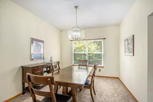 10852 Thornberry Way, Zeeland, MI 49464 - Photo 9