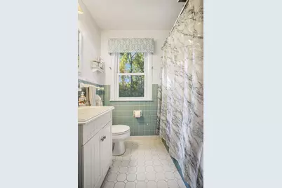 811 Briarcliff Road, Jackson, MI 49203 - Photo 9