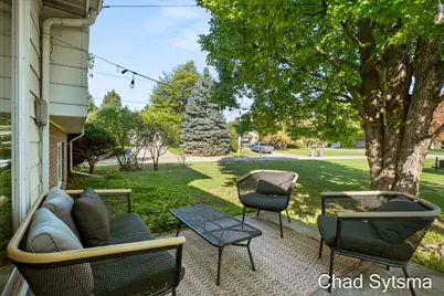 1827 Millbrook Street SE, Grand Rapids, MI 49508 - Photo 25