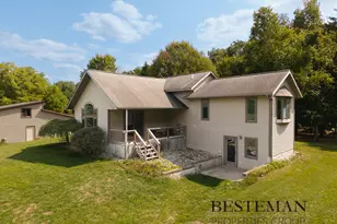 7165 W 112th St, Grant, MI 49327 - Photo 5