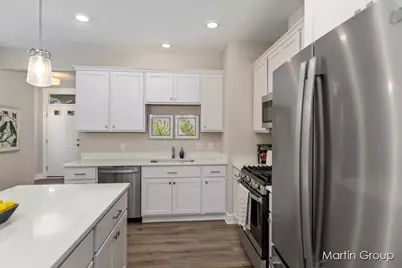 2225 Watertown Way NE, Grand Rapids, MI 49505 - Photo 7