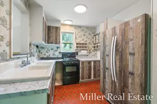 4233 Mud Lake Rd, Bellevue, MI 49021 - Photo 13