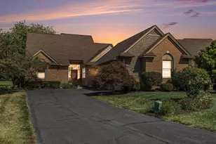 5117 Doral Ct, Ann Arbor, MI 48108 - Photo 3