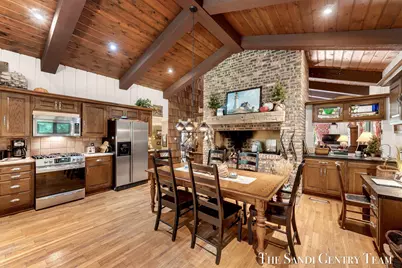 12879 Lakeshore Drive, Grand Haven, MI 49417 - Photo 19