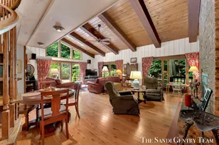 12879 Lakeshore Dr, Grand Haven, MI 49417 - Photo 11