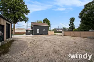 106 Lagrange St, Dowagiac, MI 49047 - Photo 35