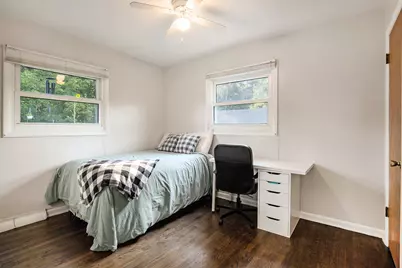 1119 Kentwood Drive NE, Grand Rapids, MI 49505 - Photo 15