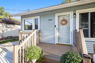 1119 Kentwood Dr NE, Grand Rapids, MI 49505 - Photo 3