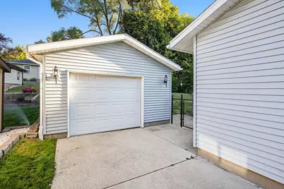 1119 Kentwood Drive NE, Grand Rapids, MI 49505 - Photo 27