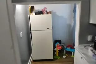 180 Emery Ave, Benton Harbor, MI 49022 - Photo 7