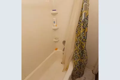 180 Emery Avenue, Benton Harbor, MI 49022 - Photo 15