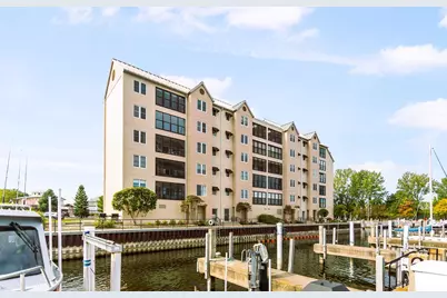 260 Water Street #5E, Saint Joseph, MI 49085 - Photo 67