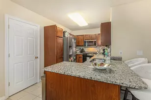 5702 Hampshire Ln, Ypsilanti, MI 48197 - Photo 11