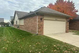 34574 Maple Ln, Sterling Heights, MI 48312 - Photo 3