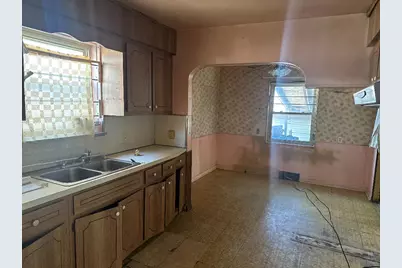 17516 Woodingham Drive, Detroit, MI 48221 - Photo 9