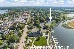 221 Riverfront Dr, Spring Lake, MI 49456 - Photo 71