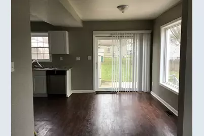 214 Detroit Street, Trenton, MI 48183 - Photo 5