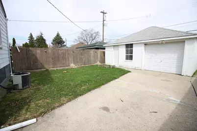 1316 Vinewood Street, Wyandotte, MI 48192 - Photo 3