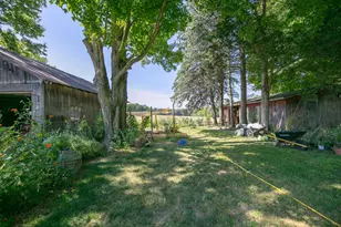 64554 M-40, Jones, MI 49061 - Photo 23