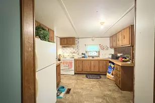 13820 N Adams Rd, Addison, MI 49220 - Photo 7