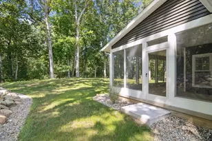 1136 Lochaven Cir, Hillsdale, MI 49242 - Photo 31