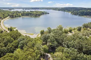 1136 Lochaven Cir, Hillsdale, MI 49242 - Photo 37