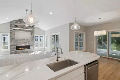 1160 Lochaven Circle, Hillsdale, MI 49242 - Photo 17