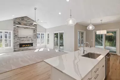 1160 Lochaven Circle, Hillsdale, MI 49242 - Photo 19