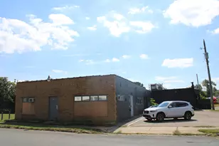 333 W Hamblin Ave, Battle Creek, MI 49037 - Photo 1